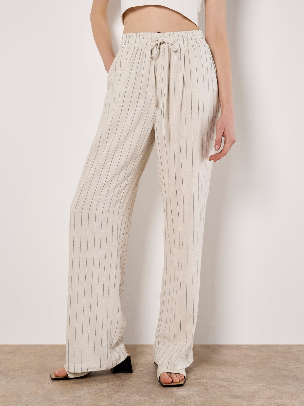 Pantalon rayé en lin